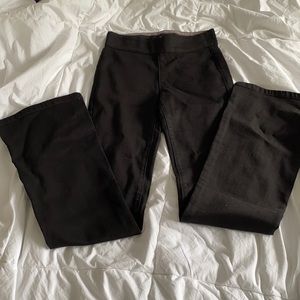 Le Château Black Flared Jeans Size 24